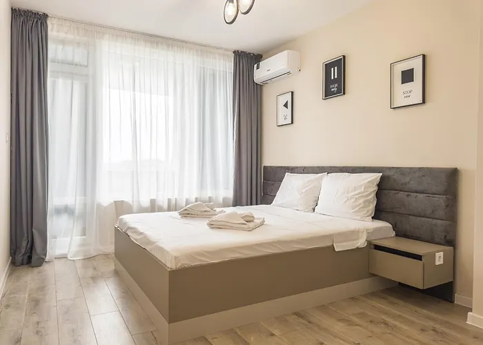 2br Business With Free Gym, By Holiwork Пловдив