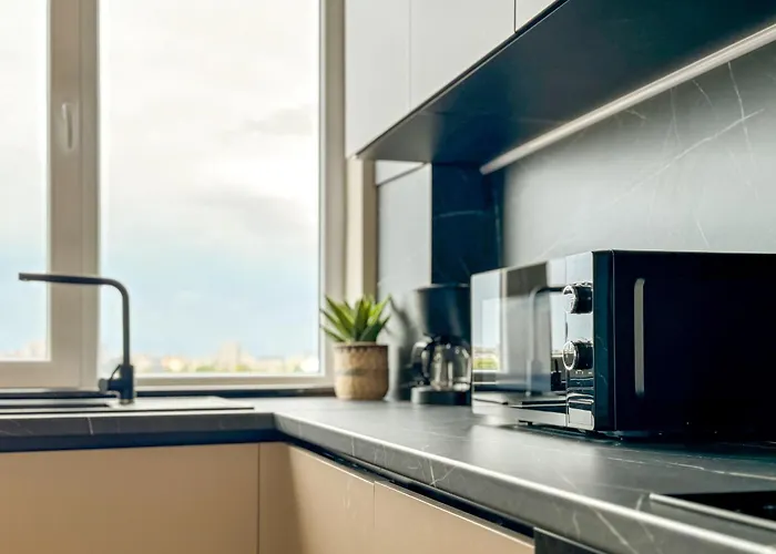 2br Business With Free Gym, By Holiwork Апартаменти