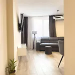 2br Business With Free Gym, By Holiwork Апартаменты *