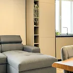 Апартаменты 2br Business With Free Gym, By Holiwork