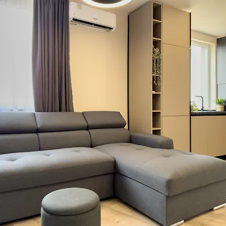 Apartman 2br Business With Free Gym, By Holiwork Plovdiv