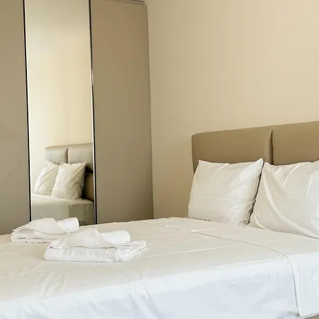 2br Business With Free Gym, By Holiwork Plovdiv
