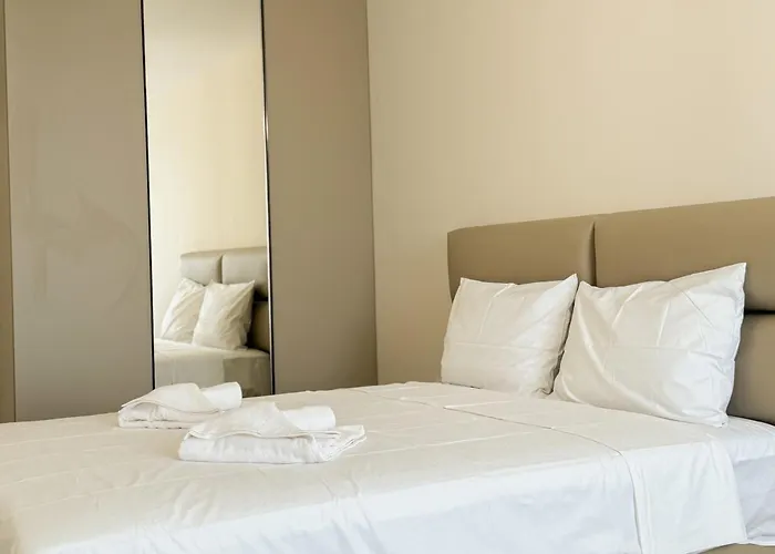 2br Business With Free Gym, By Holiwork Plovdiv