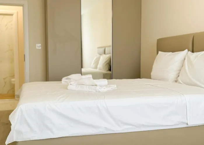 דירה 2br Business With Free Gym, By Holiwork *