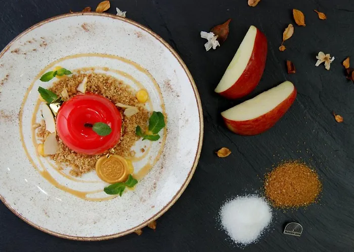 דירה 2br Business With Free Gym, By Holiwork